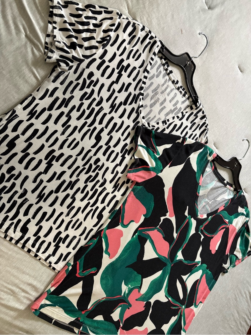 Nine West Woman’s Black & White and Multicolor Patterned Short Sleeve Tops